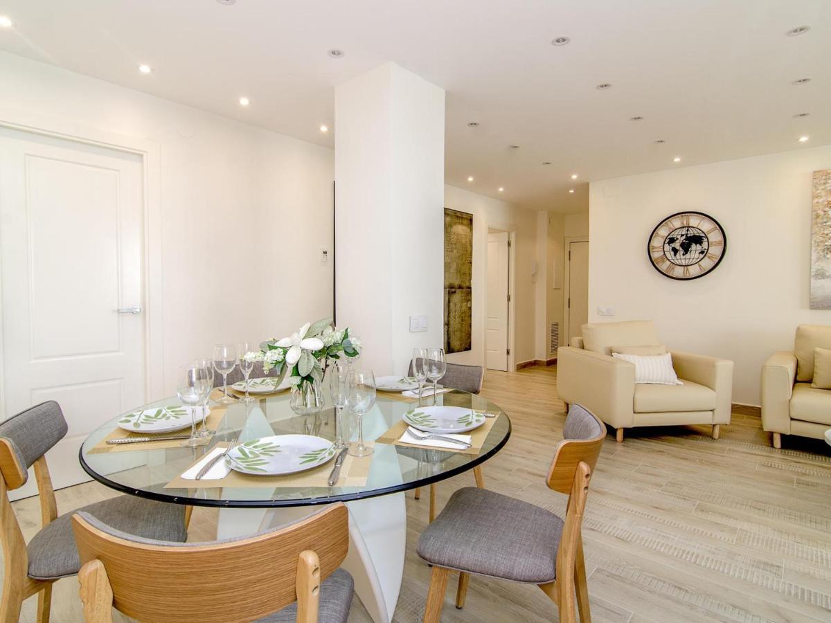 Sitges Spaces Oasis Suites- 4 Bedroom, 4 Ensuite Bathrooms, Terrace, Pool, Sitges Centre Zewnętrze zdjęcie