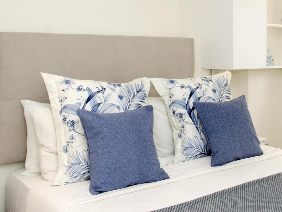 Sitges Spaces Oasis Suites- 4 Bedroom, 4 Ensuite Bathrooms, Terrace, Pool, Sitges Centre Zewnętrze zdjęcie