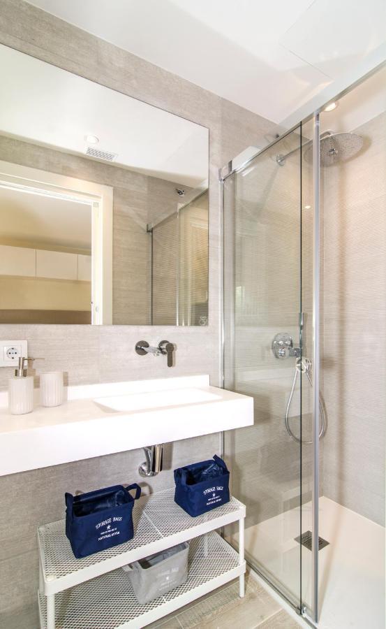 Sitges Spaces Oasis Suites- 4 Bedroom, 4 Ensuite Bathrooms, Terrace, Pool, Sitges Centre Zewnętrze zdjęcie