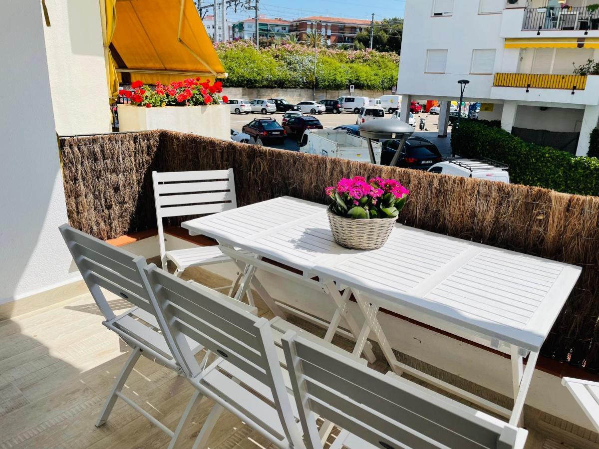 Sitges Spaces Oasis Suites- 4 Bedroom, 4 Ensuite Bathrooms, Terrace, Pool, Sitges Centre Zewnętrze zdjęcie